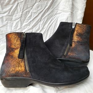 Dansko boots Size 40